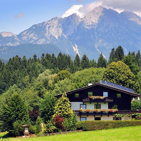 Gaestehaus Hoelzl Иттер Экстерьер фото
