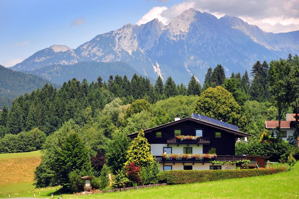 Gaestehaus Hoelzl Иттер Экстерьер фото