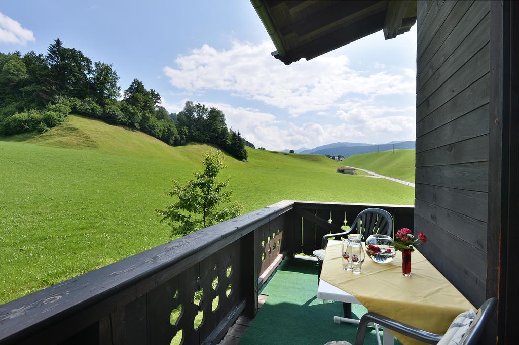 Gaestehaus Hoelzl Иттер Номер фото